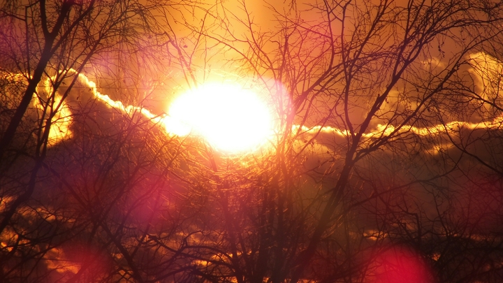 На Землю обрушится умеренная магнитная буря 17 декабря