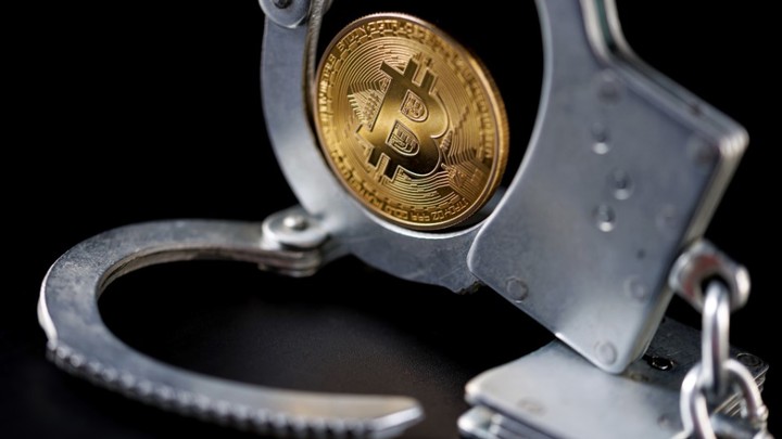 Биткоины - в доход государства: Миллиардная взятка русского следователя возвращается в казну