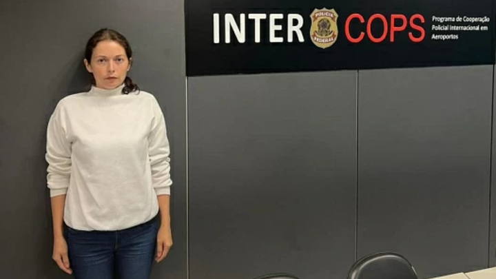 Из Бразилии в Россию экстрадировали обвиняемую в мошенничестве Веронику Лебедеву