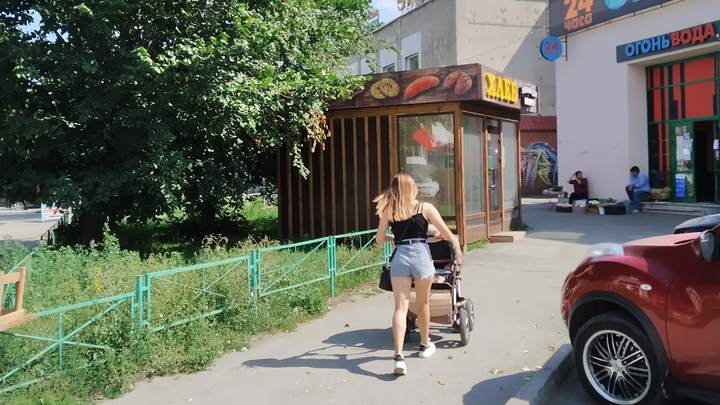 Прокуратура заставит власти убрать нелегальные ларьки из Челябинска