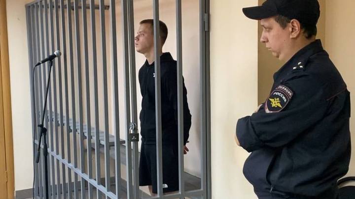 Слишком опасен: в Челябинске арестовали 19-летнего участника массовой драки со стрельбой