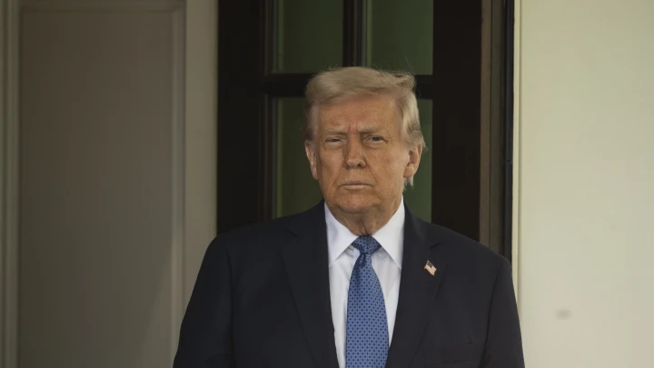 Россию снова хотят купить: Трамп удерживает русских от разворота на Восток. Предложение озвучено