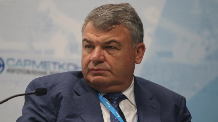 Сработало проклятье Сердюкова: На Украину входили как на парад и поплатились