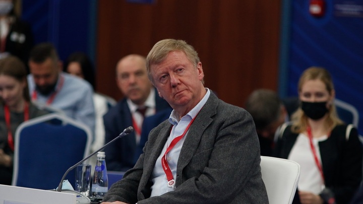 Новое фото с Чубайсом вызвало откровение - Россию водили за нос