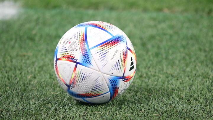 Однажды его уже спасли от смерти на футбольном поле: В Сочи детский тренер умер в разгар матча