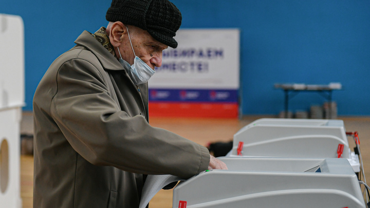 В Петербурге задержаны участники погрома на избирательном участке