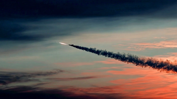 Подарок Макрона Украине. Русским придётся тяжело? Вот что умеет новая ракета