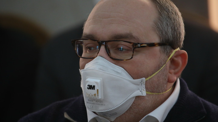 На заборе тоже написано: В Харькове отказались комментировать слухи о смерти мэра