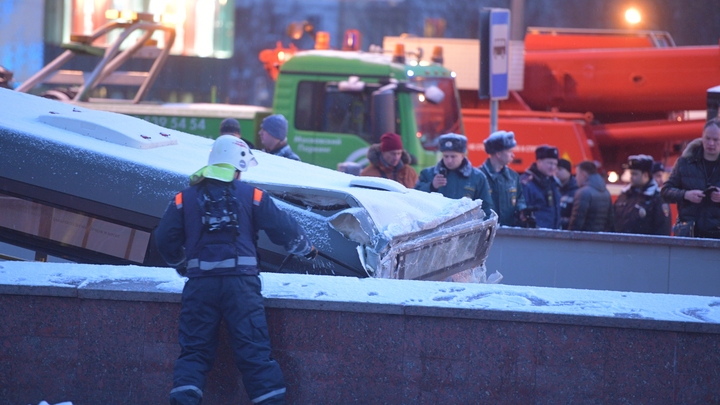 Все перед глазами проносится: Водитель влетевшего в переход автобуса в Москве выступил с извинениями