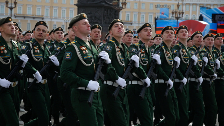 На 70-м году жизни умер экс-главнокомандующий сухопутными войсками ВС России Алексей Маслов