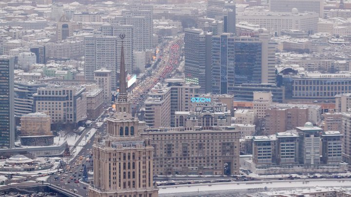 Олигархи и чиновники снова подставили всю Россию. Молчать невозможно