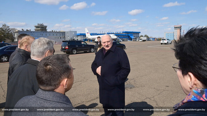 Лукашенко прилетел в Благовещенск. Программа президента Белоруссии в России