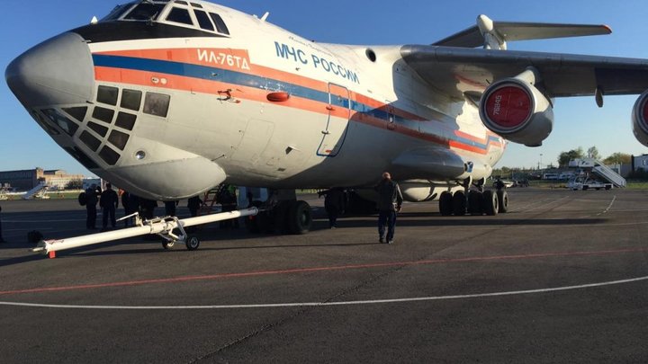 В Москву на борту МЧС эвакуируют 15 пострадавших при стрельбе в школе в Ижевске