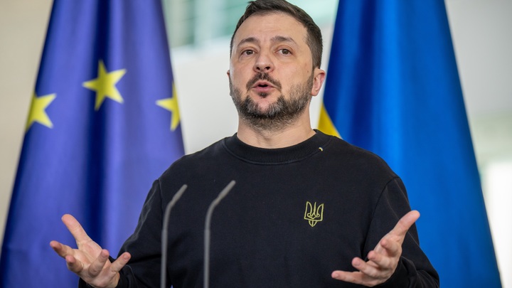 Зеленский обменял жизни украинцев на деньги США и рабочие места для американцев - Захарова