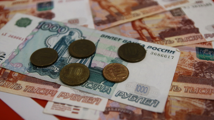 Все выплаты гражданам России за границей будут идти только на рублевые счета