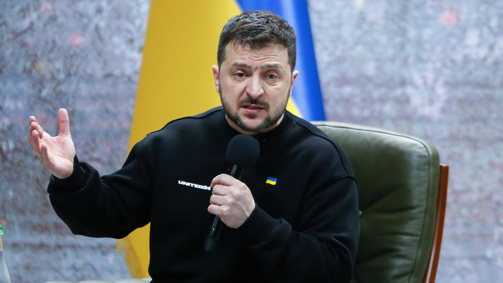Херш: Зеленский прикарманивает слишком много, покупая новые Merсedes для генералов