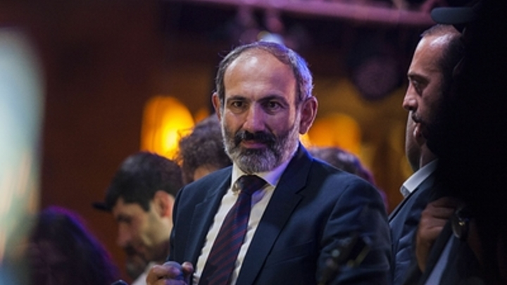 Пашинян назвал Путина президентом Франции - видео