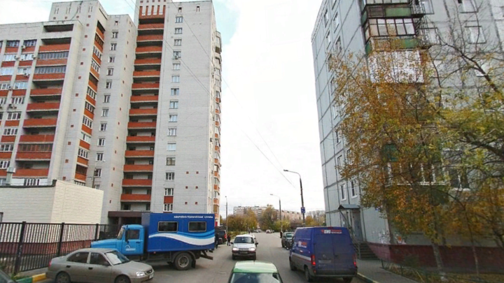 В Нижнем Новгороде на две недели перекроют улицу Красных Зорь