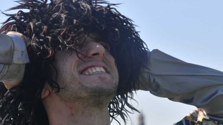 Лихачи-бородачи устроили ДТП и обещали наказать силовиков. Задержание в Астрахани пошло не по плану: Больно, брат