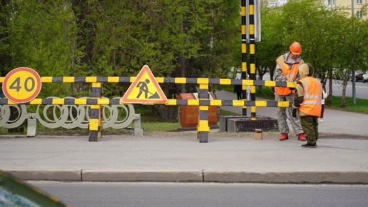 В Кемерове частично закроют для пешеходов тротуар на Университетском мосту