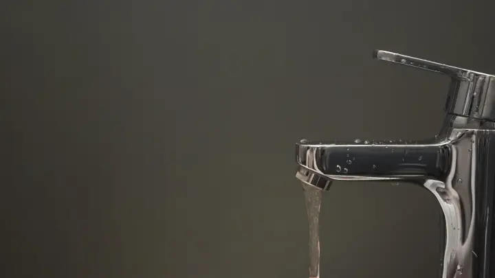 Раскрыта схема хищения 500 млн рублей при строительстве водовода в Донбассе