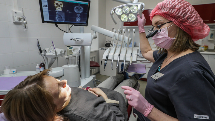 РИАН: уральские ученые предложили использовать вместо зубной эмали скорлупу яиц