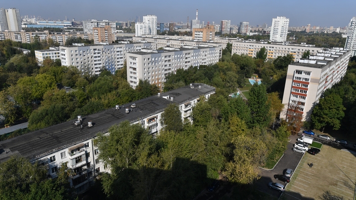 Торжественное открытие ступенек в Москве вызвало изумление у жителей России