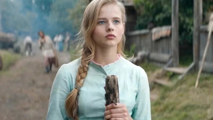 Саша Бортич ушла из кино и стала диджеем