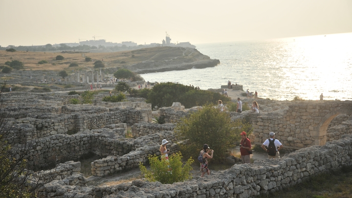 Экологическая катастрофа в Крыму: украинцы продолжают водный шантаж на фоне обмеления водохранилищ