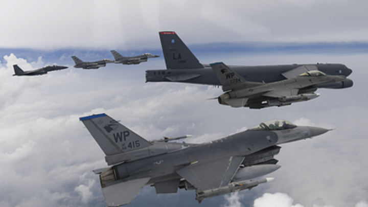 Отправит ли НАТО своих лётчиков F-16 на Украину? Источник The Times ответил однозначно