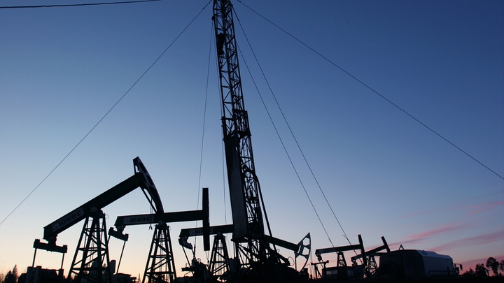 ОПЕК прибавила нефти: Новак рассказал о росте объемов добычи в России