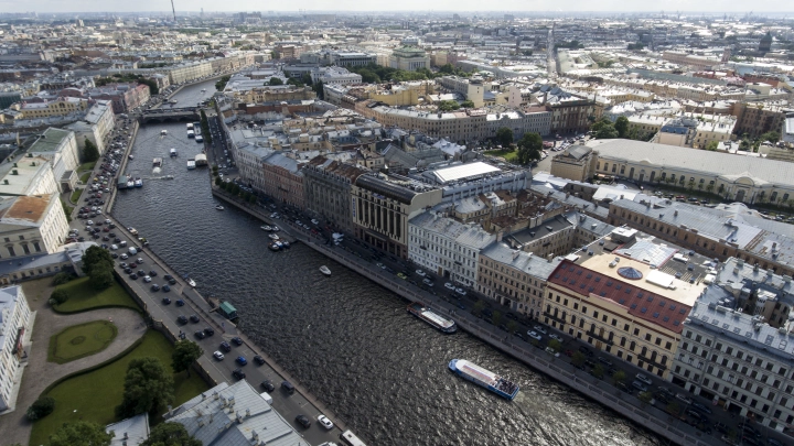 С ним что-то было не так: Выживший при крушении автобуса в Мойку рассказал о выкрутасах водителя