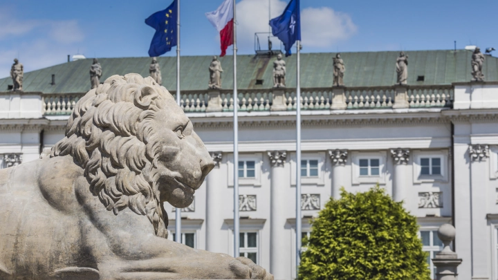 Страх надо же внушить людям: Депутат Журова объяснила призыв польских властей