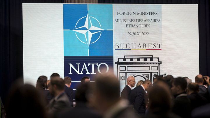Генсек НАТО назвал ущерб от ударов по Украине колоссальным, и заодно пообещал помощь Молдавии