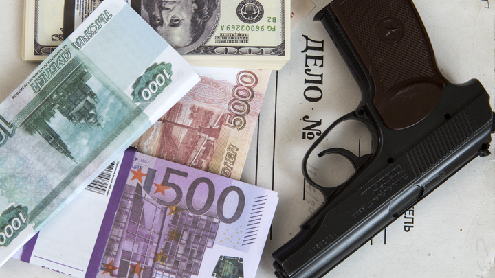 В Сириусе задержаны полицейские в момент получения взятки в 1,5 млн рублей