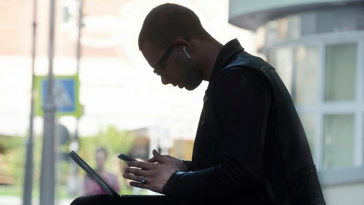 Раскрыты опасности мессенджеров: Как избавиться от слежки мошенников