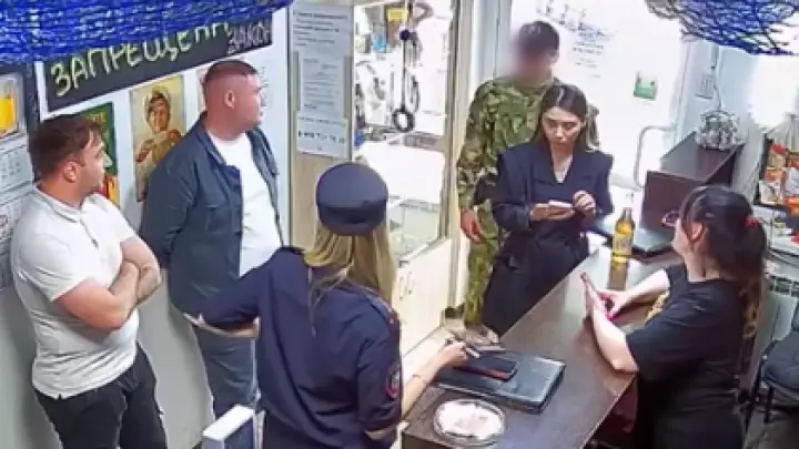 Оказалась несовершеннолетняя: продавцы алкоголя в Челябинске возмущены подставными покупателями