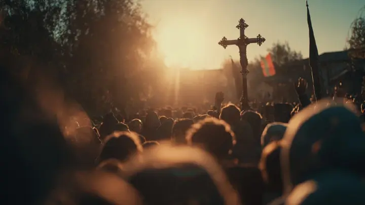 Не поддавайтесь на манипуляции: Русская Церковь предупредила верующих о несанкционированных крестных ходах