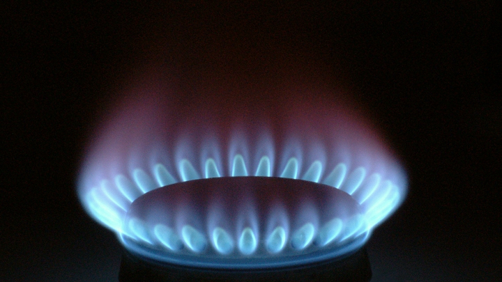 Россия продолжит продавать газ Белоруссии за $128,52