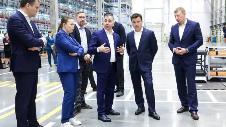 В Подмосковье открылся самый масштабный роботизированный распределительный центр в России