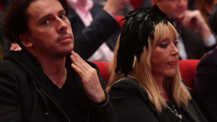 Пугачёву в Израиле не узнают соседи из-за изменившейся внешности