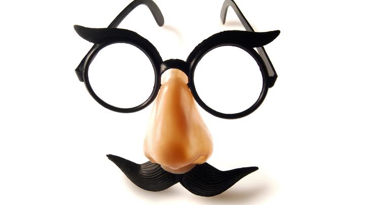 Растёт ли нос с годами и как это остановить: ответ хирурга