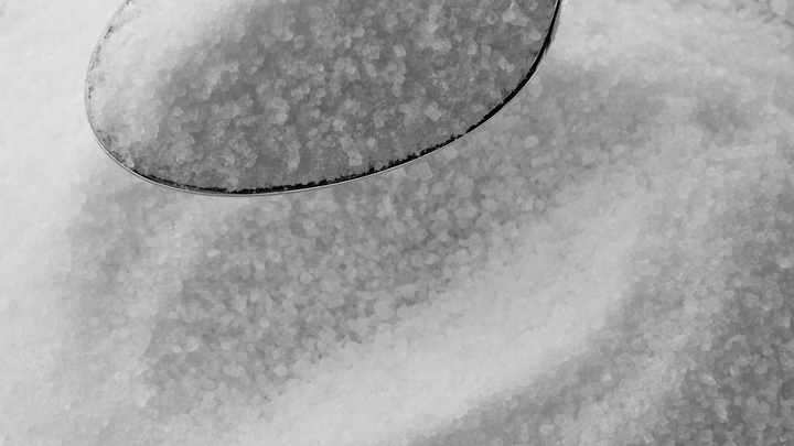 Лучше ешьте фрукты: Биолог назвала главную опасность подсластителей