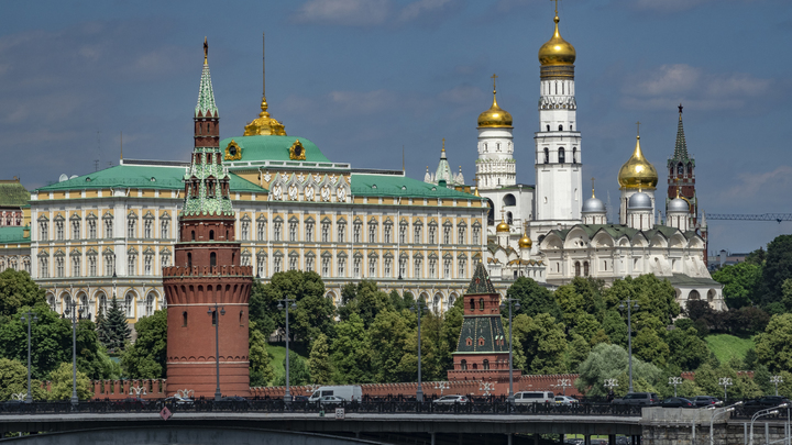 России нужны мигранты. Афанасьев указал, что имеет в виду Путин