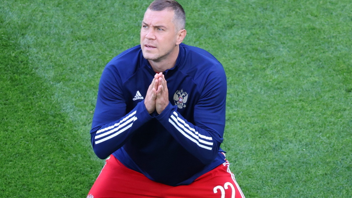 Депутат подал заявление в полицию из-за скандального видео Дзюбы