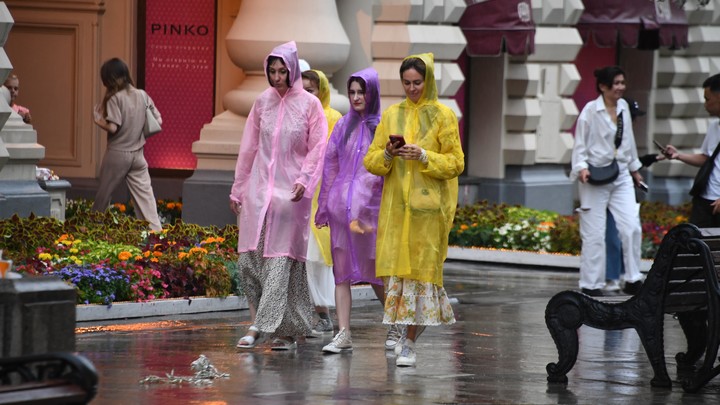 Солнце сменит дождь: Синоптик пообещал Москве возвращение тепла