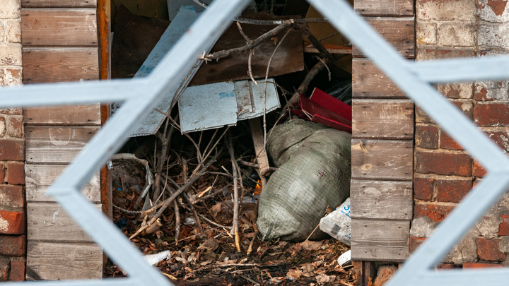 Мы тебя не простим: в Кисловодске компания подростков избила униженную сверстницу на заброшке