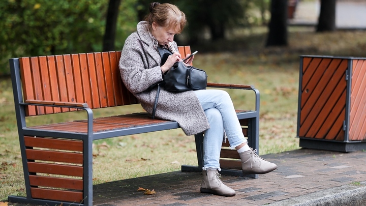 Достаточно одной фотографии: Мошенники стали чаще подделывать лица родственников и начальников