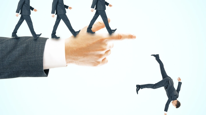 Приехали. Ключевая отрасль России пошла ко дну. Но есть выход