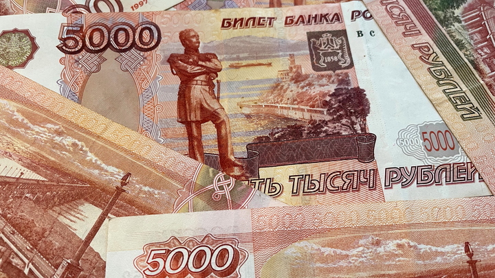 Стало известно, сколько инженер-строитель может зарабатывать в Самаре